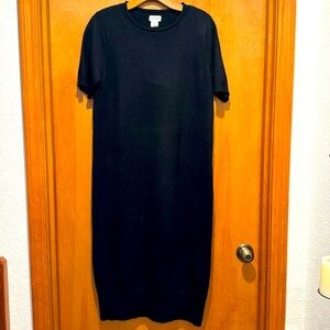 Club Monaco Short Sleeve Cashmere Dress. Size L.